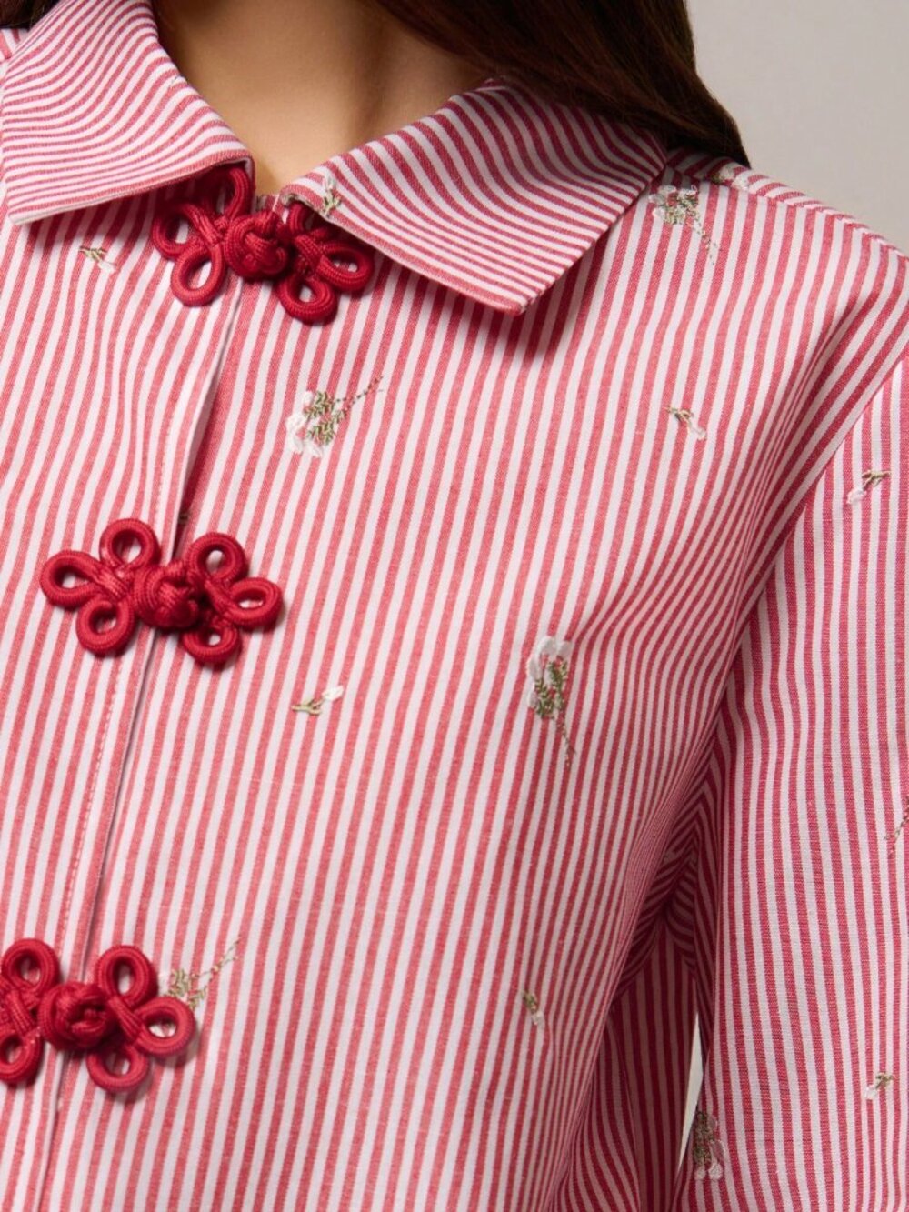 Red Casual Women's Loose Blouse with Front Buttons - Picture 6 of 6